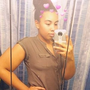 Meet your Posher, Markia